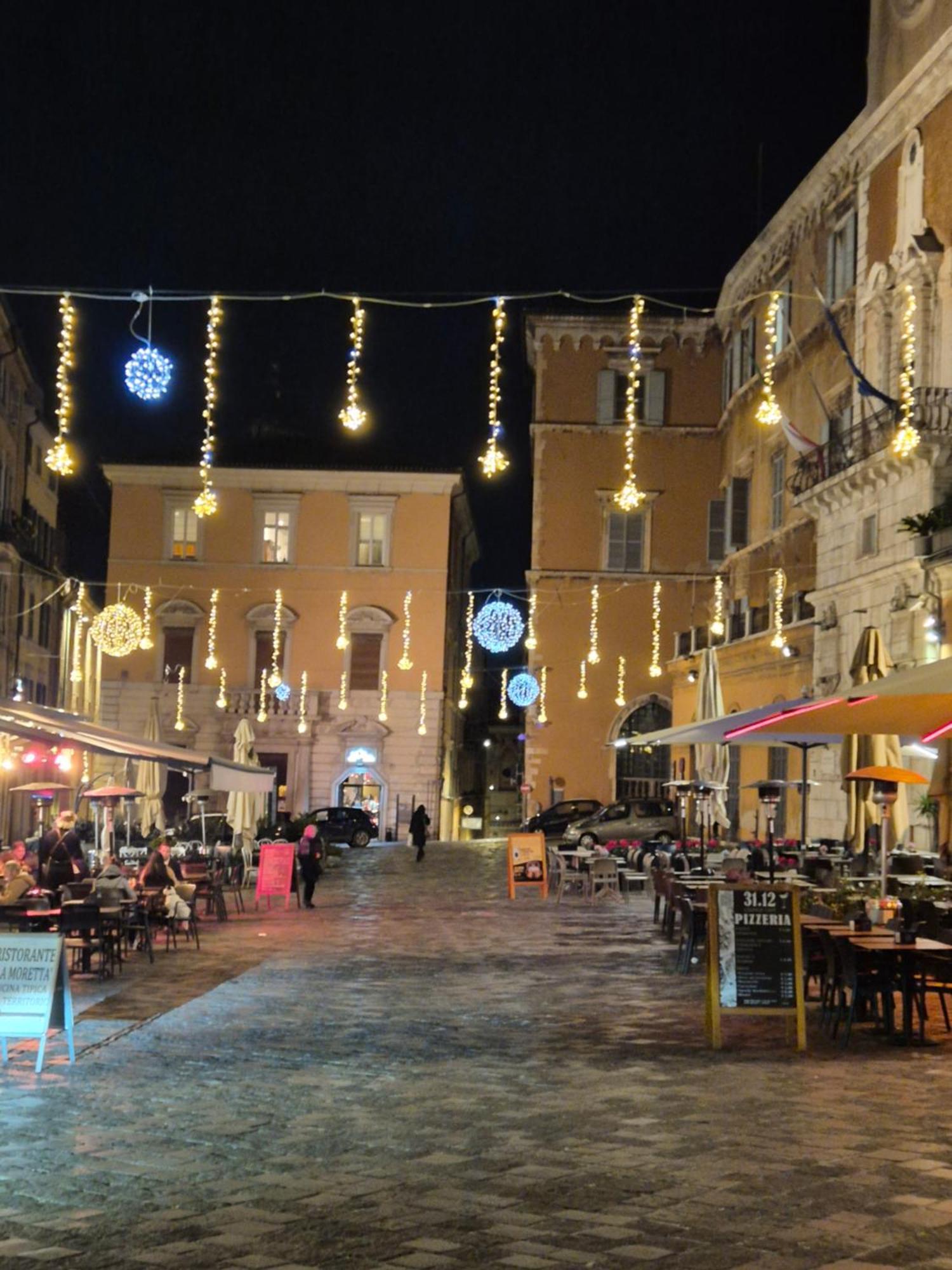 Ferienwohnung Palazzo Tancredi Ancona Exterior foto